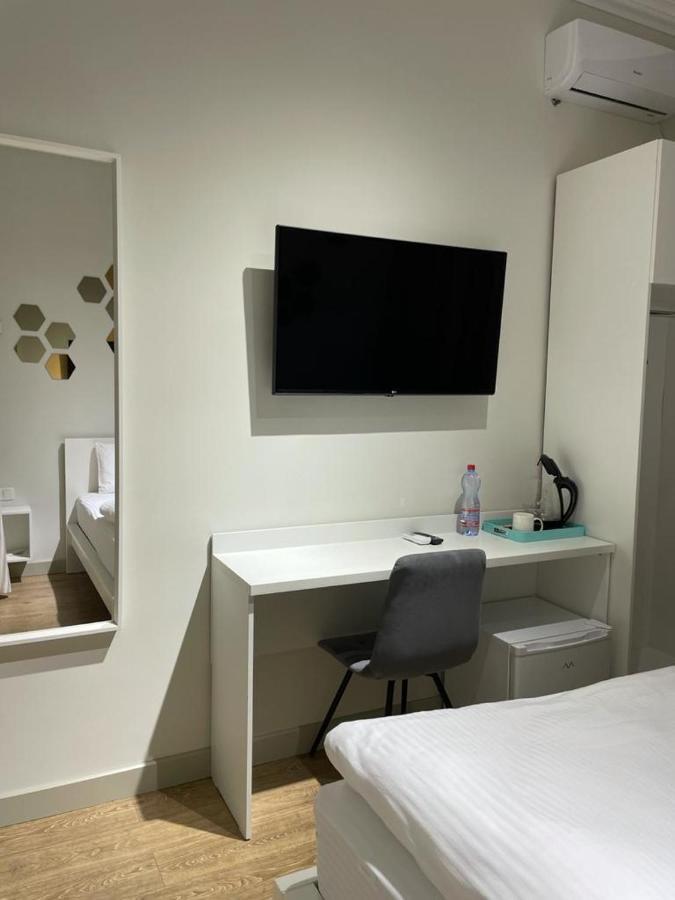 Sb River Hotels Atyrau Bagian luar foto