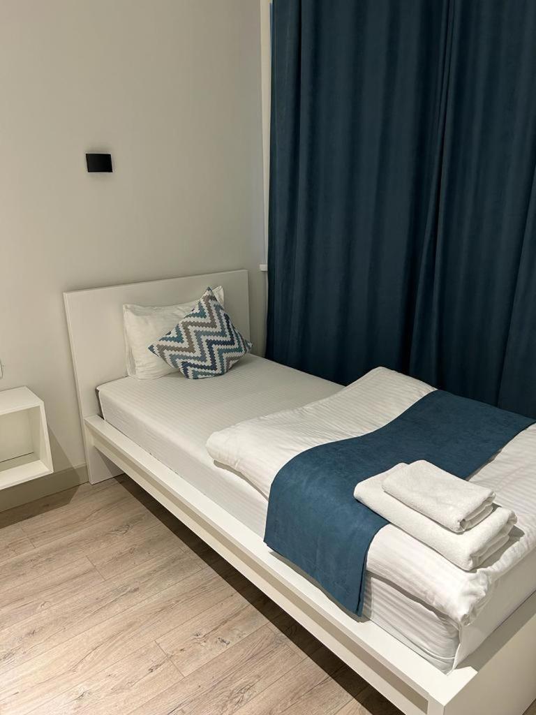 Sb River Hotels Atyrau Bagian luar foto